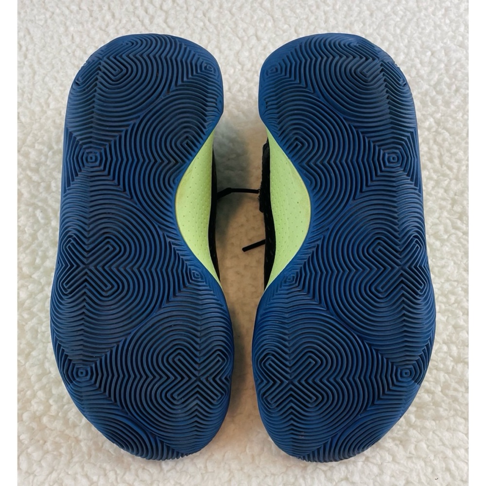 UNDER ARMOUR • Kids Black/Green Jet '23 Basketball Sneakers, 3.5Y - Picture 12 of 16